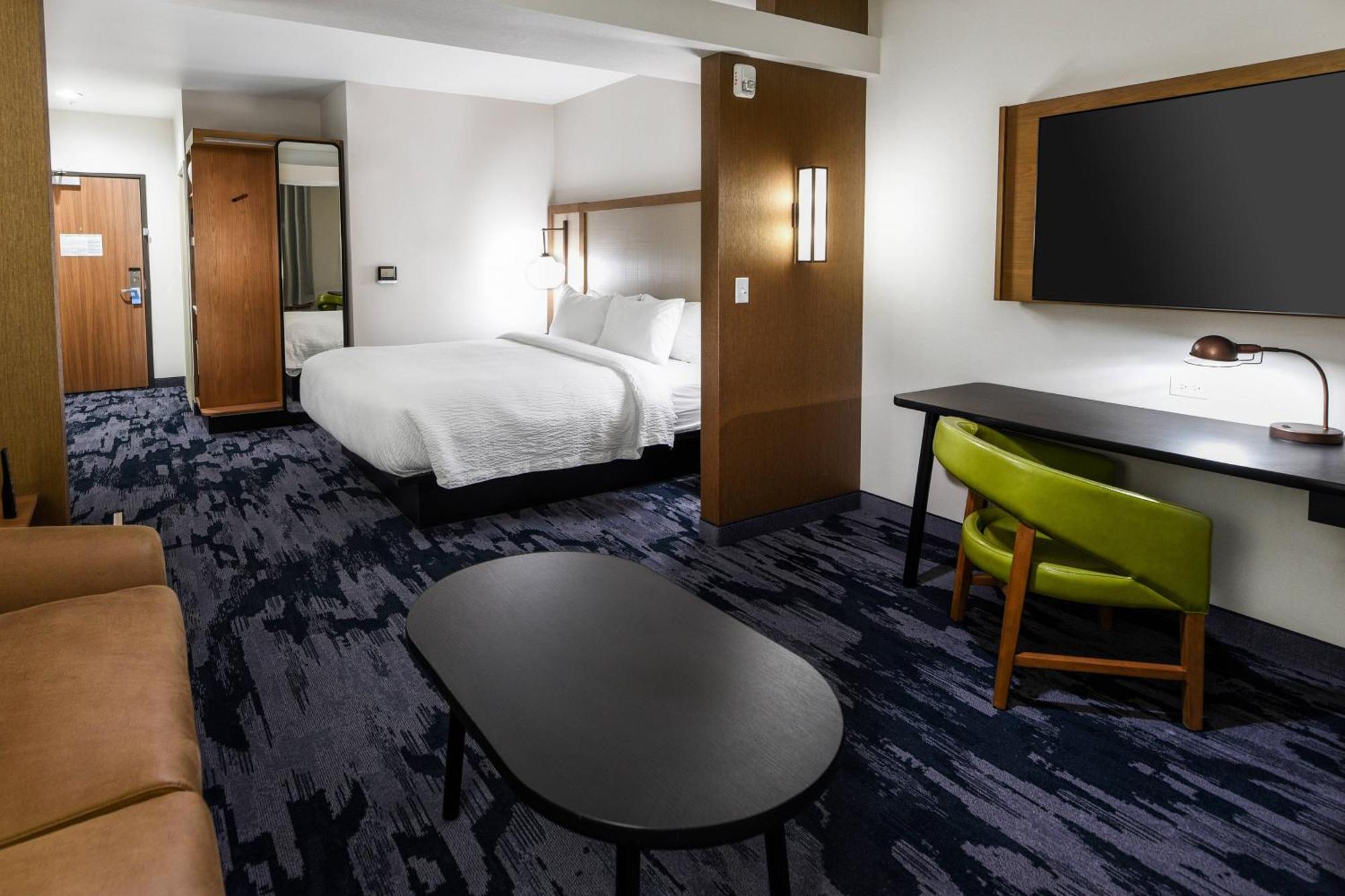 Fairfield Inn & Suites Ontario Ранчо-Кукамонга Экстерьер фото