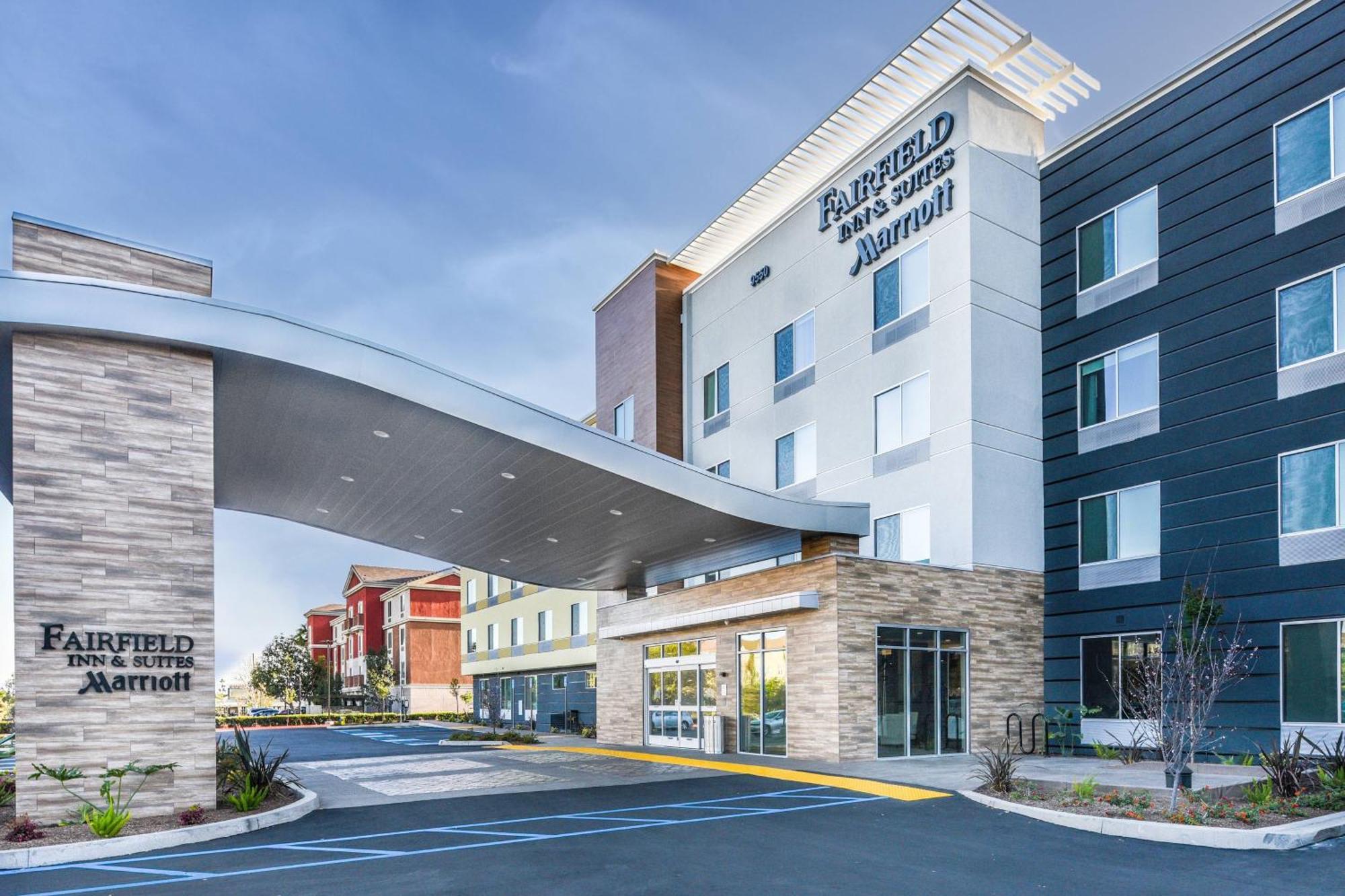 Fairfield Inn & Suites Ontario Ранчо-Кукамонга Экстерьер фото